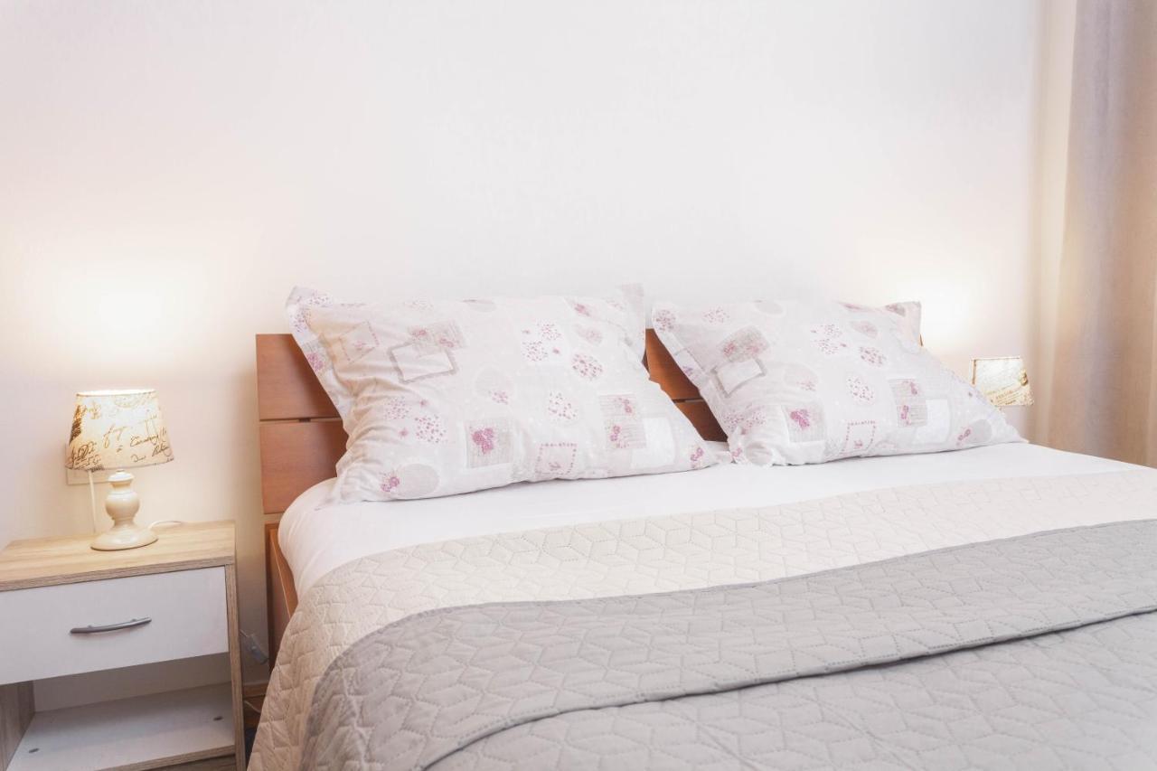 Apartments Maras Makarska Chambre photo