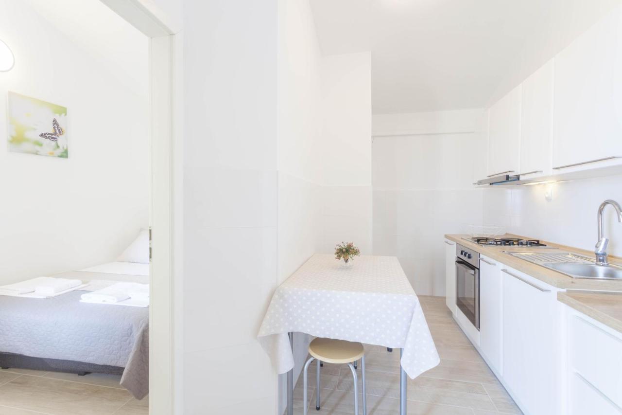 Apartments Maras Makarska Chambre photo